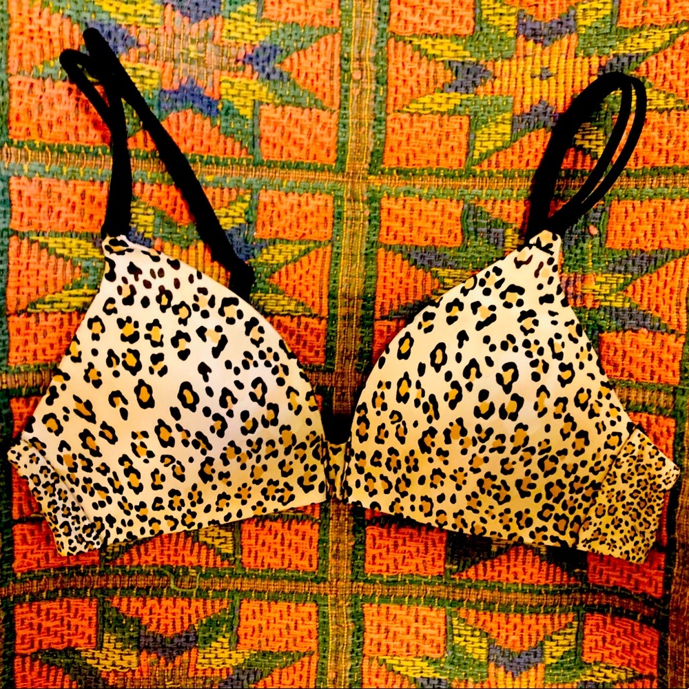 Victoria’s Secret 34A Leopard Bra - Picture 1 of 5